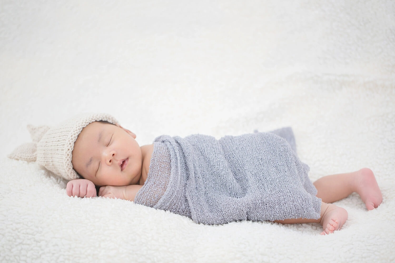 ปัญหาการนอนของทารก วัย 0-1 ปี และวิธีแก้ไข