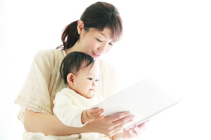 อ่านนิทานเด็กสั้นๆ ให้ลูกอย่างไรให้ได้ผลดีกับลูกน้อย