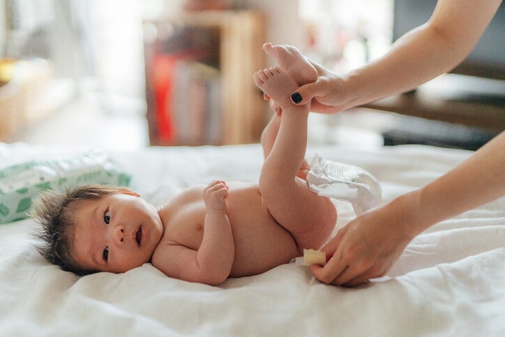 ลูกท้องเสียเกิดจากอะไร? รวมสาเหตุที่พบบ่อยในเด็กทารก