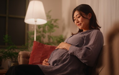 คุณแม่ท้อง 8 เดือน ลูกอยู่ท่าไหน อาการตั้งครรภ์ 8 เดือน ที่แม่ต้องรู้