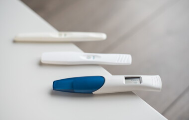 ที่ตรวจครรภ์ แบบไหนดีกับการตรวจครรภ์ ใช้งานง่าย แม่นยำ รู้ผลเร็ว