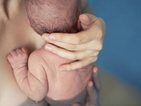 คลอดลูกในน้ำ ทางเลือกการคลอดลูก ด้วยวิธีธรรมชาติ