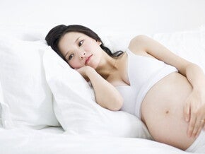คนท้องนอนไม่หลับ ส่งผลต่อทารกอย่างไร พร้อมวิธีทำให้หลับง่าย