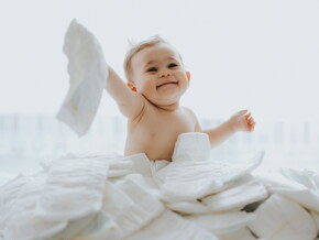 เปลี่ยนผ้าอ้อมลูกตอนไหนดี ควรเปลี่ยนผ้าอ้อมทุกกี่ชั่วโมง