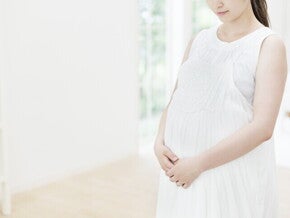 คนท้องมือชา เกิดจากอะไร อันตรายกับคุณแม่ตั้งครรภ์ไหม