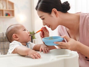 อาหารตามวัย แนวทางโภชนาการสำหรับเด็กแรกเกิดถึง 5 ขวบ