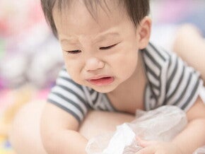 รู้จักอาการอาหารเป็นพิษในเด็ก วิธีสังเกตอาการ และดูแลอย่างไร