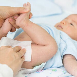 ทารกท้องเสีย อุจจาระทารกท้องเสีย มีลักษณะอย่างไร อันตรายไหม