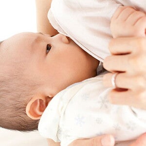 คุณแม่ให้นมบุตร