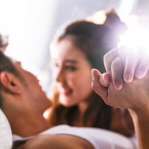 หลังคลอด 1 เดือน มีเพศสัมพันธ์ได้ไหม มีเพศสัมพันธ์ได้ตอนไหน