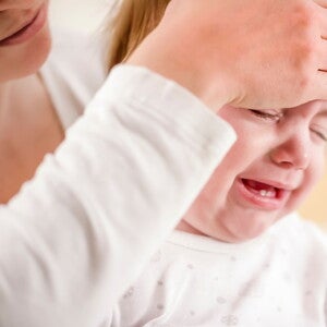 ลูกป่วยบ่อยมาก ทำไงดี พร้อมวิธีเสริมภูมิคุ้มกันให้ลูกแข็งแรง