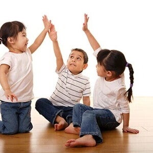 สอนลูกรักให้รู้จัก “อภัย” แบ่งปันมีน้ำใจจากการ “แพ้ให้เป็น”