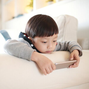 เด็กสมาธิสั้น ลูกอยู่ไม่นิ่ง พร้อมวิธีรับมือที่พ่อแม่ควรรู้