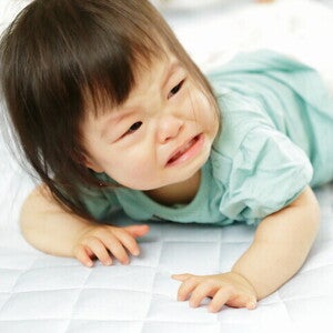 ลูกท้องผูก 1 ขวบ สาเหตุ อาการ และ 20 วิธีดูแลให้ลูกกลับมาสบายท้อง