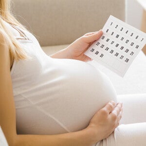 ฤกษ์คลอด ฤกษ์ผ่าคลอด เดือนตุลาคม 2569 (2026) วันมงคล เวลาดีสำหรับลูกรัก