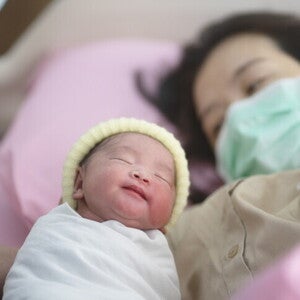 ฤกษ์คลอด ฤกษ์ผ่าคลอด เดือนธันวาคม 2568 วันมงคล เวลาดี สำหรับลูกรัก