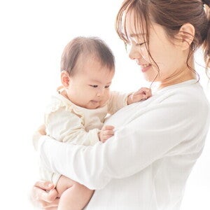 วิธีบีบน้ำนมด้วยมือ ให้น้ำนมไหลดีขึ้น และเทคนิควิธีนวดเปิดท่อน้ำนม