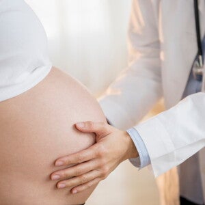 เจ็บท้องคลอด vs เจ็บท้องเตือน สัญญาณแบบไหนควรไปโรงพยาบาล? เจ็บท้องคลอด vs เจ็บท้องเตือน สัญญาณแบบไหนควรไปโรงพยาบาล?