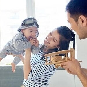 ทารกขึ้นเครื่องบินได้ไหม เด็กอายุเท่าไหร่ถึงเดินทางได้