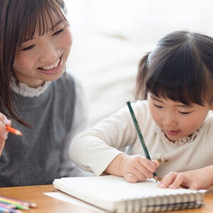 เด็กอนุบาลกับการบ้าน จำเป็นไหม? เทคนิคทำ การบ้านอนุบาล ให้สนุก