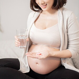 คนท้องกินยาอะไรได้บ้าง วิธีดูแลลูกในครรภ์ให้ปลอดภัยเมื่อแม่ป่วย