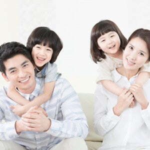 ลูกพูดติดอ่าง ลูกพูดไม่ชัด เกิดจากอะไร พร้อมวิธีรับมือลูกน้อย