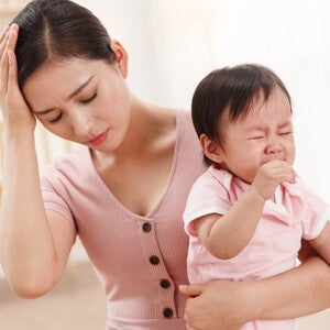รับมือยังไง เมื่อลูกมีอาการวัยทอง 1 ขวบ ลูก 1 ขวบ ร้องกรี๊ดเอาแต่ใจ