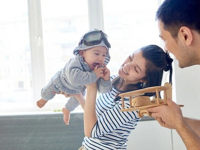 การดูแลลูกเมื่อต้องกลับไปทำงาน การดูแลลูกเมื่อต้องกลับไปทำงาน