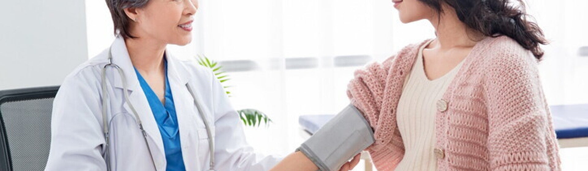 ความดันคนท้อง อันตรายไหม? อาการที่ต้องระวัง และวิธีดูแล