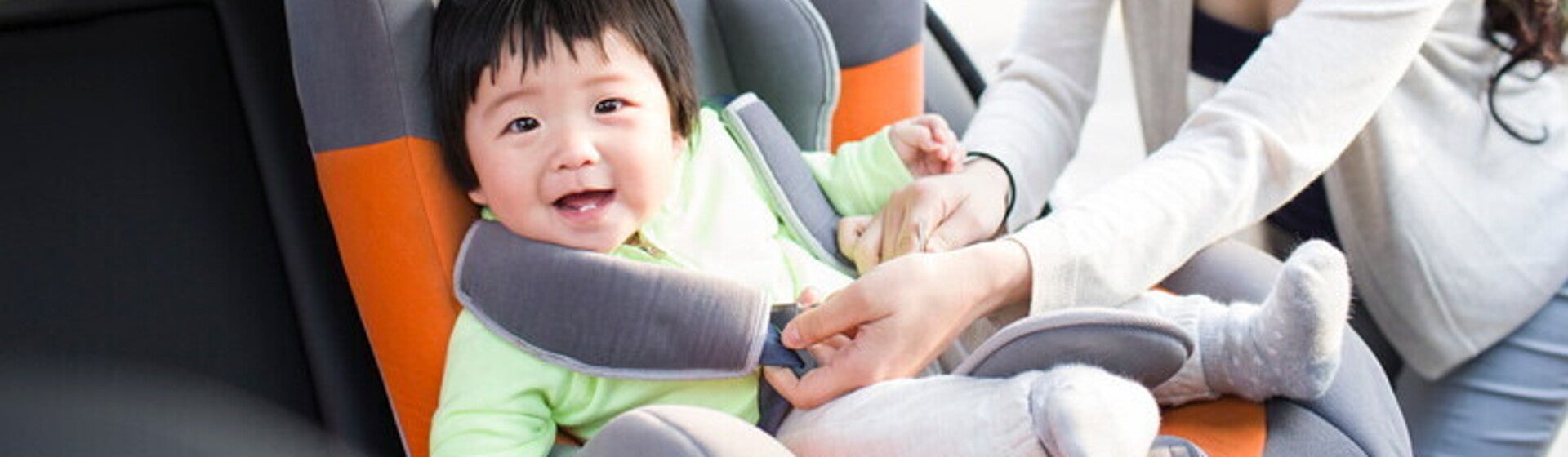 ISOFIX คืออะไร จำเป็นสำหรับการติดตั้งคาร์ซีทเด็กไหม ISOFIX คืออะไร จำเป็นสำหรับการติดตั้งคาร์ซีทเด็กไหม