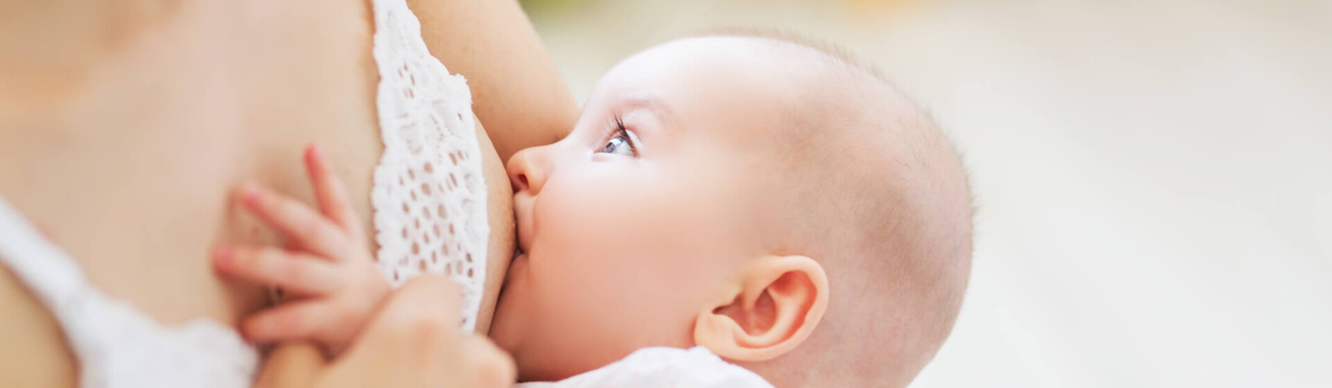 Colostrum คืออะไร น้ำนมเหลืองที่มีสฟิงโกไมอีลิน เสริมภูมิคุ้มกันลูก Colostrum คืออะไร น้ำนมเหลืองที่มีสฟิงโกไมอีลิน เสริมภูมิคุ้มกันลูก