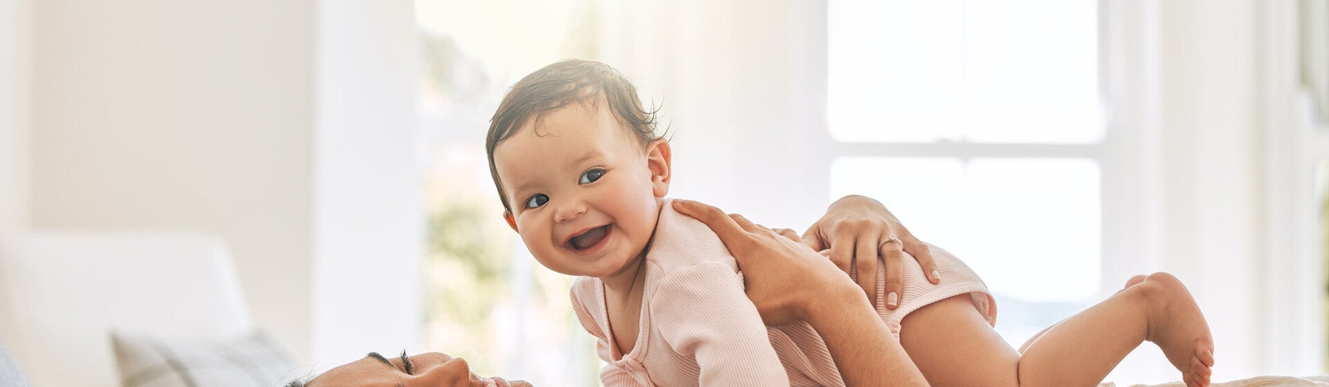 วิธีเลี้ยงลูกให้ฉลาด สมองไว ตั้งแต่แรกเกิด ถึง 6 ปี วิธีเลี้ยงลูกให้ฉลาด สมองไว ตั้งแต่แรกเกิด ถึง 6 ปี