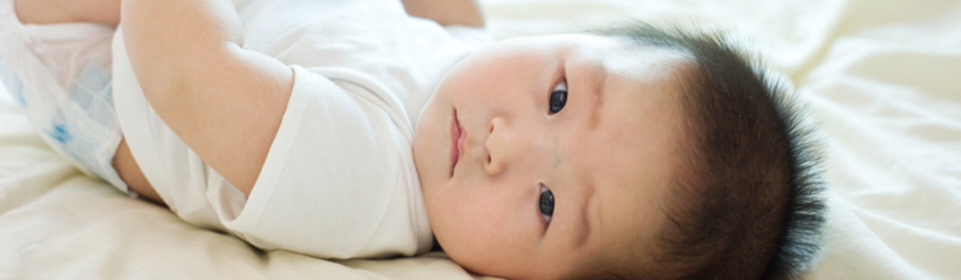 ทารกอุจจาระมีมูกเกิดจากอะไร อันตรายไหม แบบไหนควรพบแพทย์