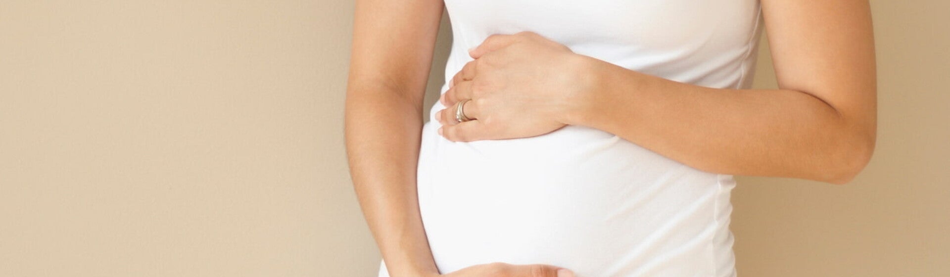 อารมณ์คนท้องระยะแรกเป็นแบบไหน คนท้องอารมณ์ขึ้น ๆ ลงๆ รับมืออย่างไร อารมณ์คนท้องระยะแรกเป็นแบบไหน คนท้องอารมณ์ขึ้น ๆ ลงๆ รับมืออย่างไร